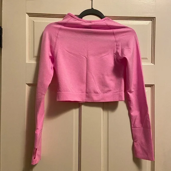 PINK by Victoria’s Secret Pink Cropped Activewear Top - Picture 2 of 4